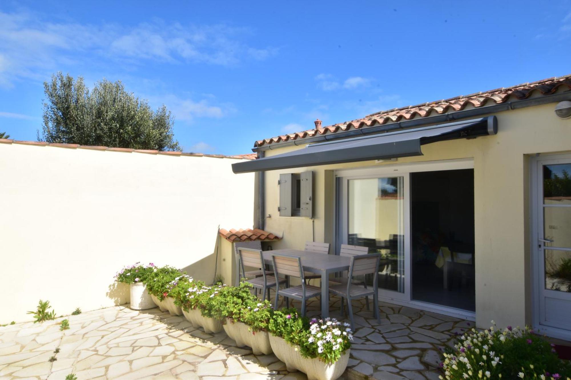 Large Studio Close To The Beach Saint-Martin-de-Ré Zewnętrze zdjęcie